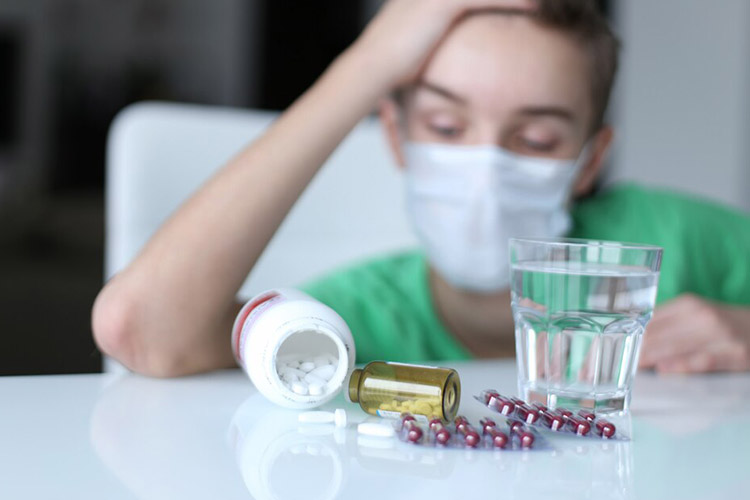 از مصرف قرص آهن همراه با داروهای آنتی اسید بپرهیزید